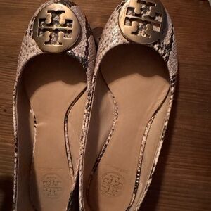 Tory Burch Snakeskin-Patterned Ballet Flats with Gold Logo